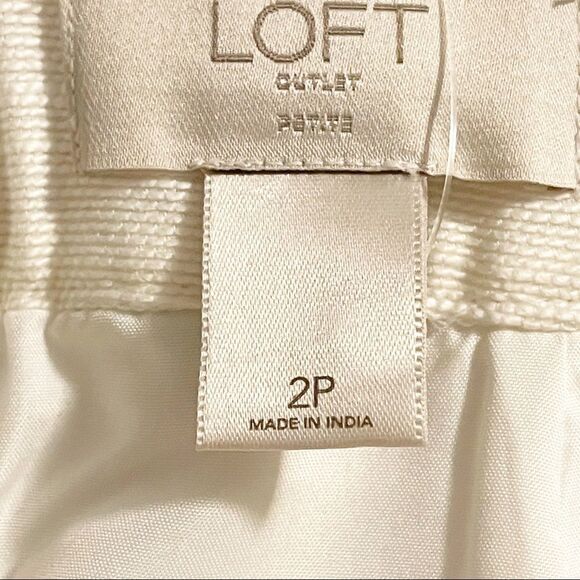 LOFT Outlet Pencil Skirt, NWT - Picture 9 of 11